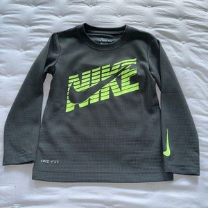 Nike waffle thermal dri-fit long sleeve shirt